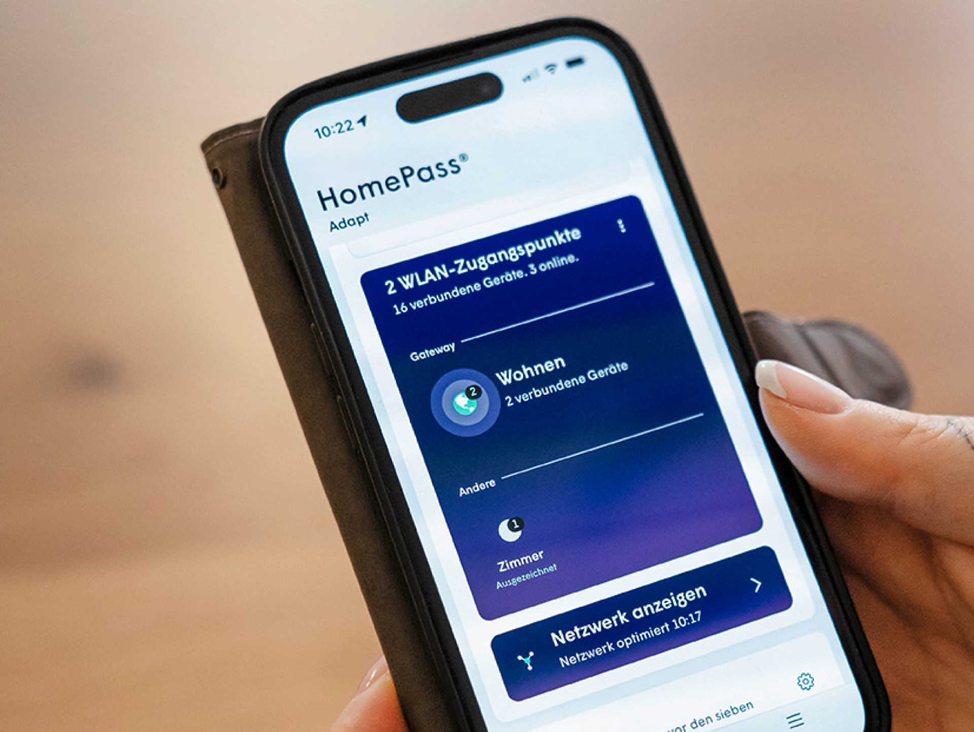 HomePass-App auf Smartphone zur Verwaltung von WLAN-Zugangspunkten und verbundenen Geräten im Heimnetzwerk.